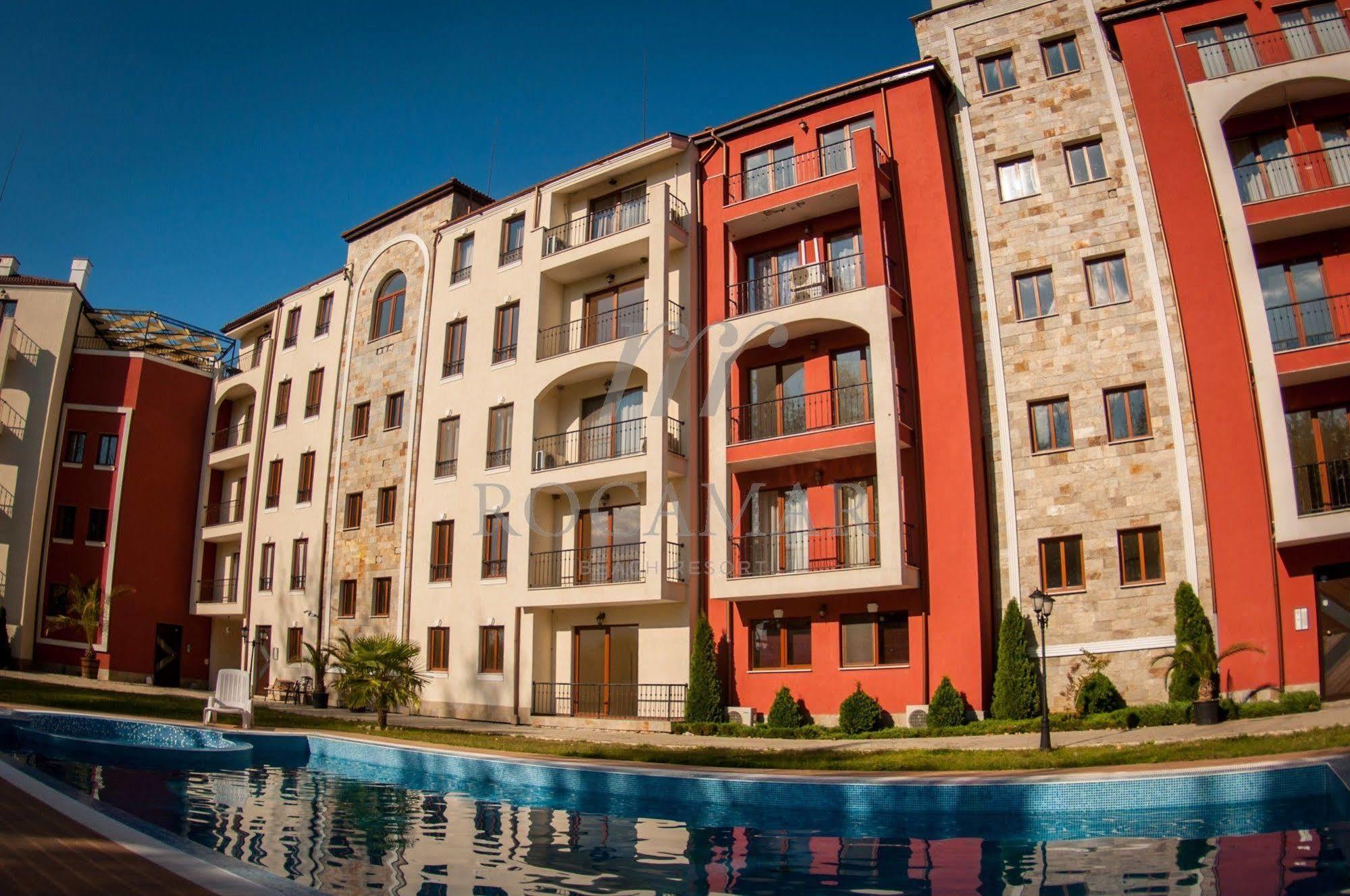 Menada Rocamar Apartments Tsarevo Exterior photo